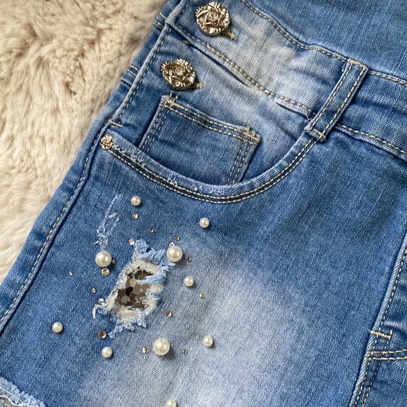 Pink Rabbit Jean Short Overalls - Picture 4 of 9